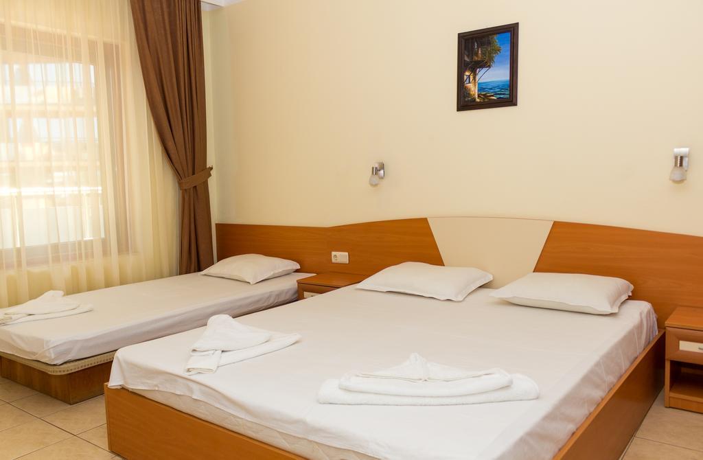 Hostel Malibu Sunny Beach Cameră foto